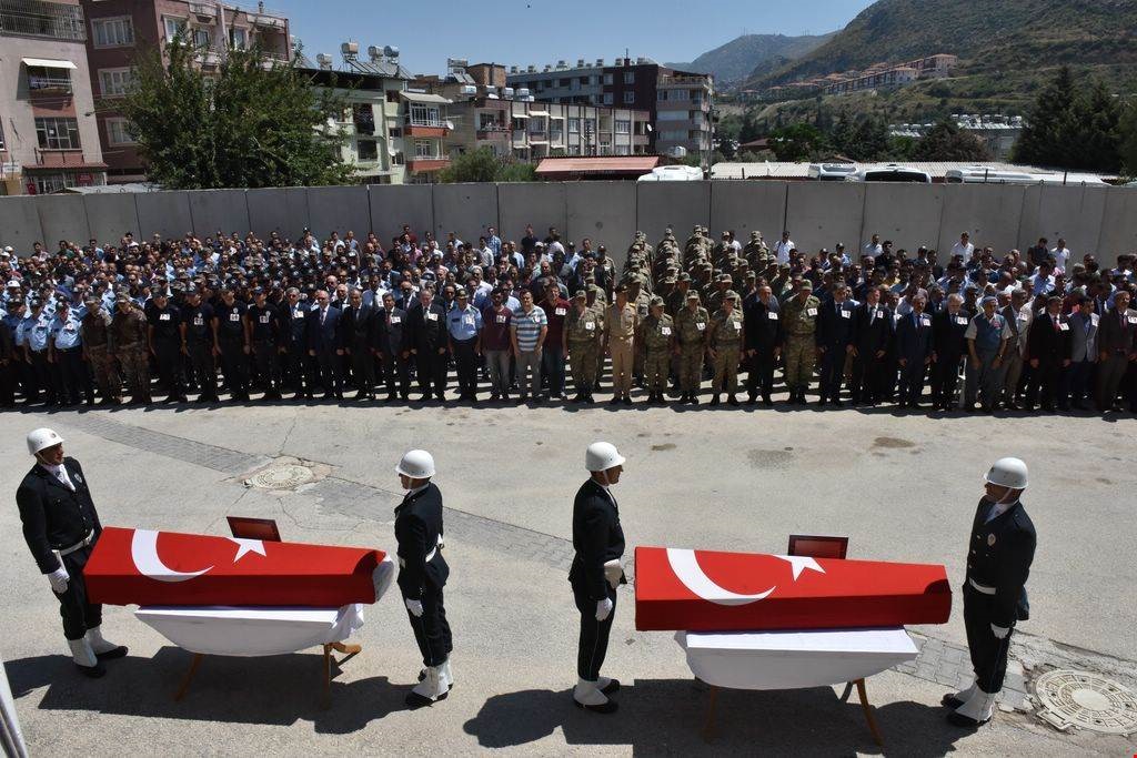 TÜRKİYE ERMENİLERİ 85. PATRİĞİ BAŞPİSKOPOS MAŞALYAN,HATAY'DA...