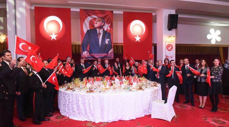 HATAY'DA,CUMHURİYET BAYRAMI RESEPSİYONU