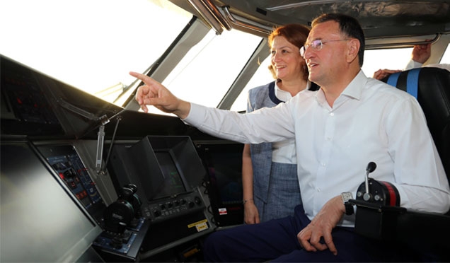 Başkan Savaş Hatay’ın İlk Deniz Otobüsünden...