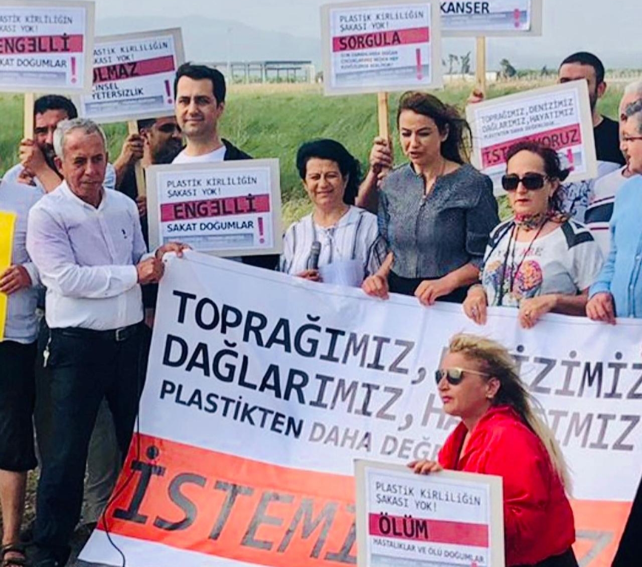 ERZİN İLÇEMİZDE POLİPROPİLEN TESİSİ İSTEMİYORUZ!