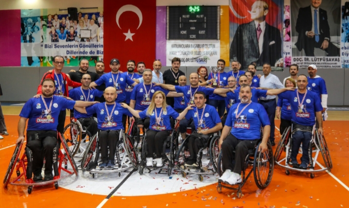 HATAY TEKERLEKLİ SANDALYE BASKETBOL TAKIMI ŞAMPİYONLUK İPİNİ GÖĞÜSLEDİ!