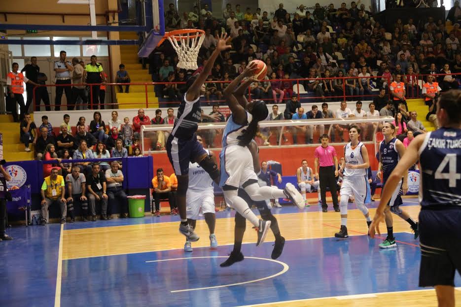 HATAY'IN MELEKLERİ KONUK TAKIMA BOYUN EĞDİ