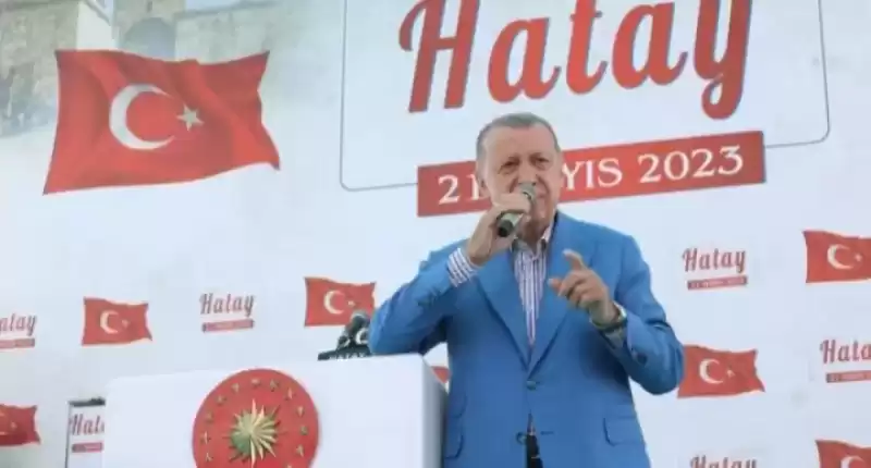 ERDOĞAN:DEPREMZEDELERİ HİÇBİR ZAMAN YALNIZ BIRAKMADIK!