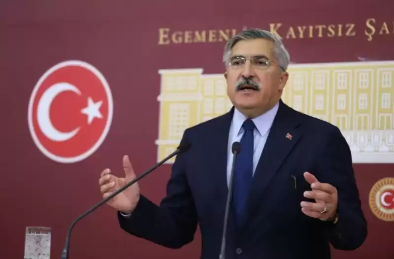 YAYMAN: CHP'DE KURULTAYA ATATÜRK GİRSE KAZANAMAZ!