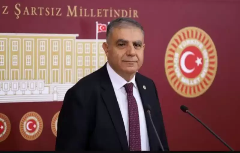 CHP'Lİ GÜZELMANSUR:DEPREMZEDELER KYK YURTLARINDAN ÇIKARILIYOR!