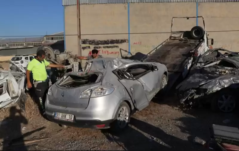 DEPREMLER HATAY'DAKİ 18 BİN 711 ARAÇTA...