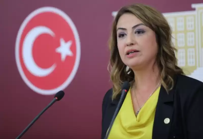 CHP'Lİ KARA:AKP, TOPLUMUN RUH SAĞLIĞIYLA OYNUYOR!