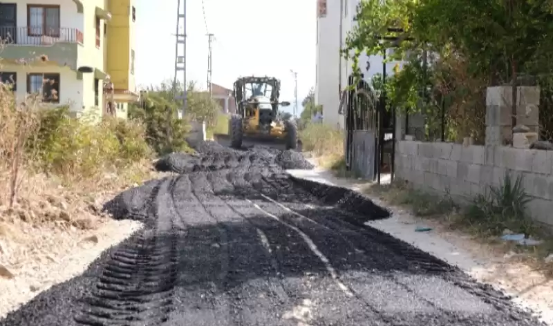 DEFNE'DE ASFALTLAMA ÇALIŞMALARI...