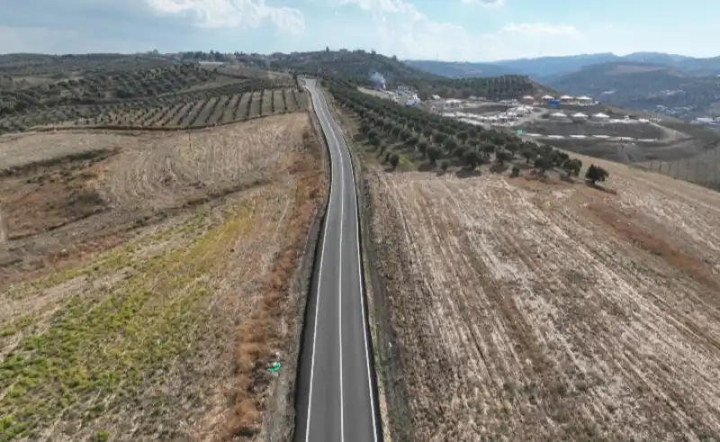 HBB’NİN DÖKTÜĞÜ ASFALT HATAY’DAN İSTANBUL’A YOL OLUR!