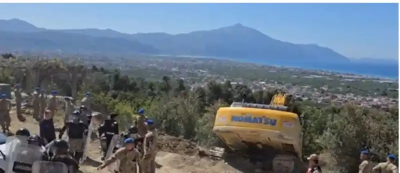 MÜLKİYET HAKKINA SAYGI GÖSTERİLSİN!