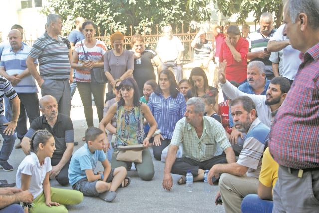 ‘HAYIR’ ÇALIŞMASI YÜRÜTEN GENÇLERİN GÖZALTINA...