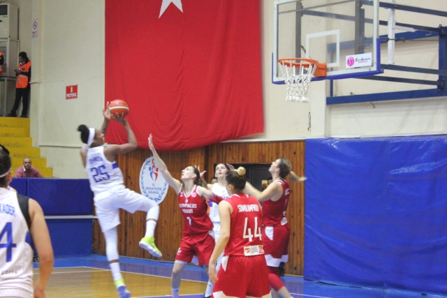 HATAY’IN MELEKLERİ YUNAN TEMSİLCİSİNİ YENDİ!