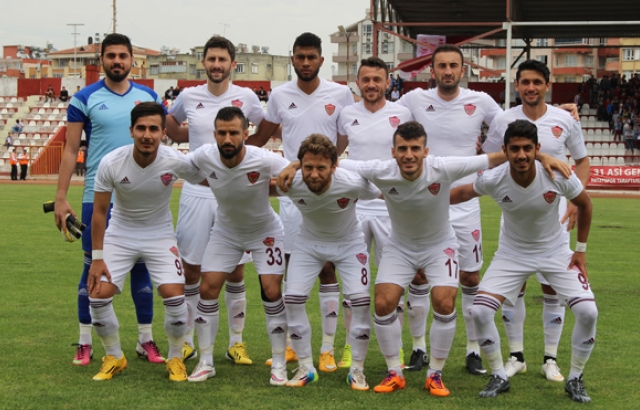 HATAYSPOR, BİR İYİ BİR KÖTÜ GİDİYOR